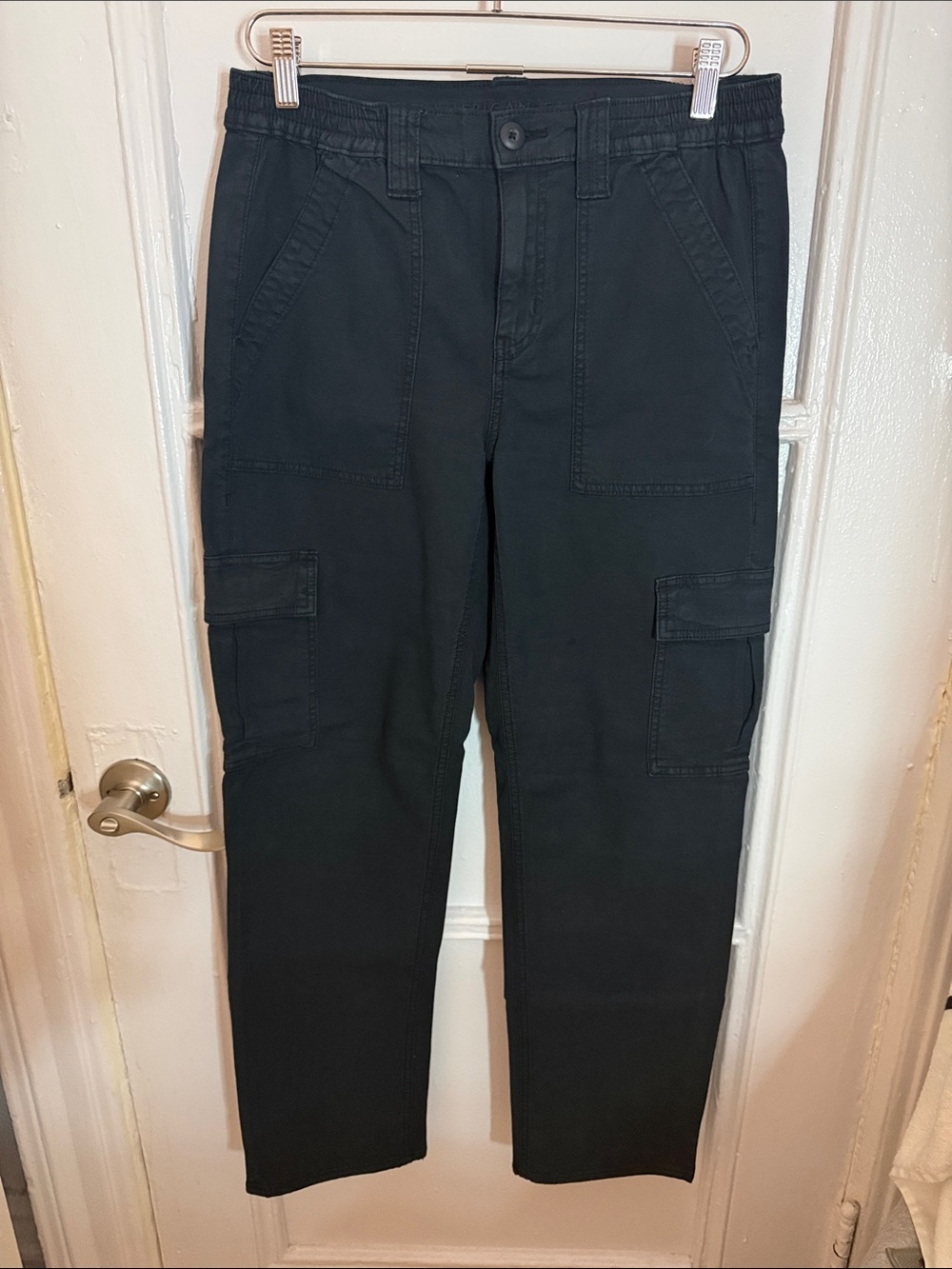 American Eagle Outfitters Black Cargo Pants - Utility Pocket Detail